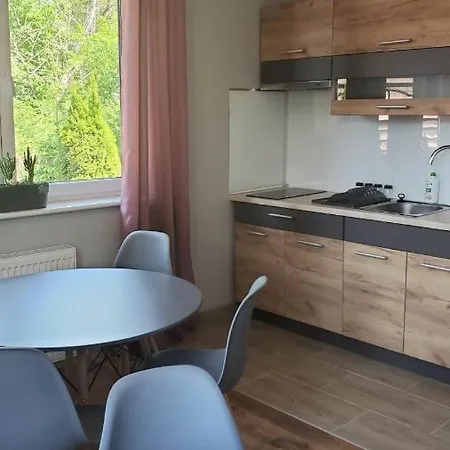 Zielony Domek Гостевой дом